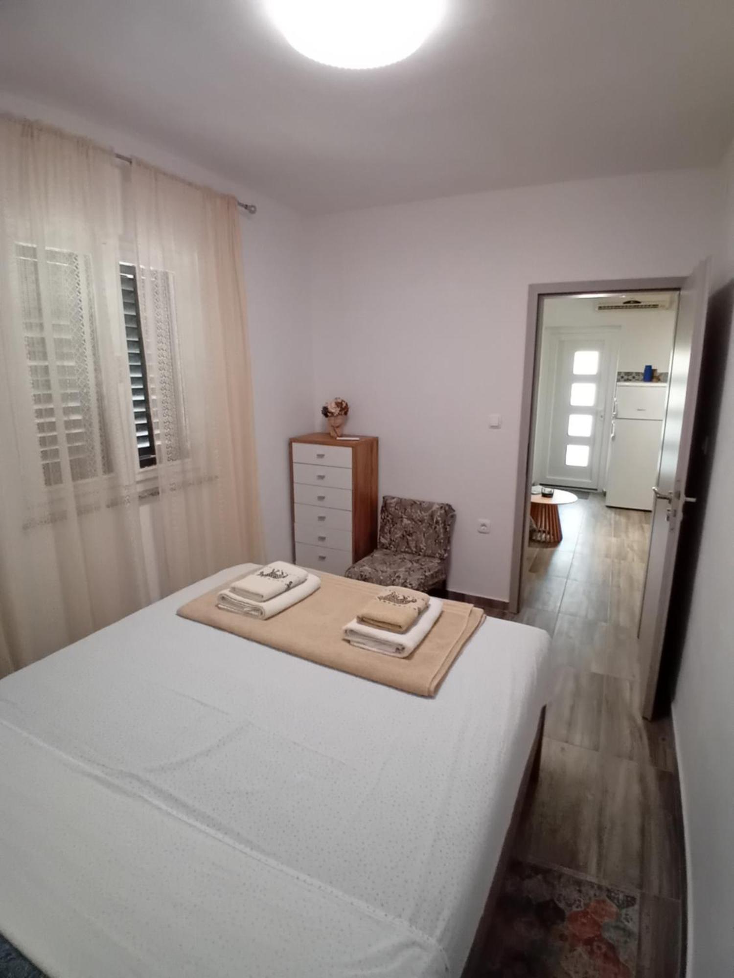 Apartmani Vrzić Baška Zewnętrze zdjęcie